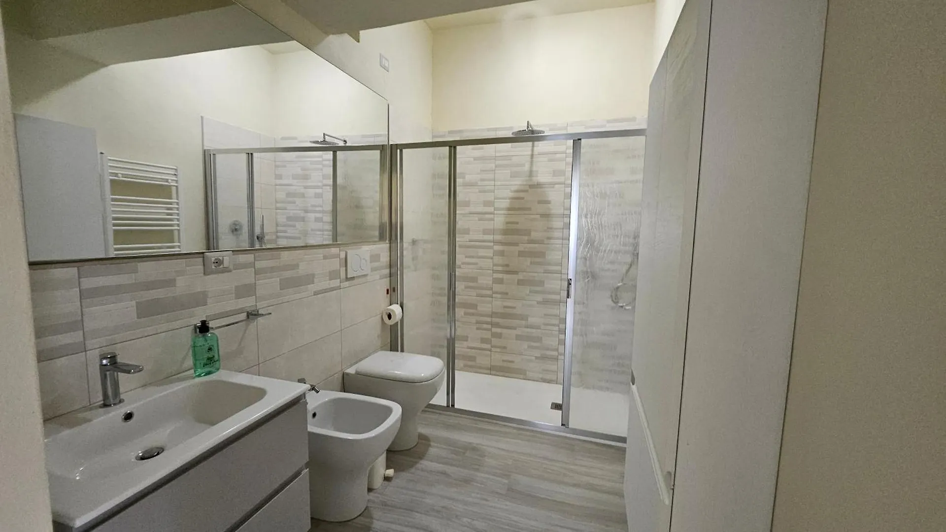 Apartamento Appartamento Via Roma Castelnuovo D'Elsa