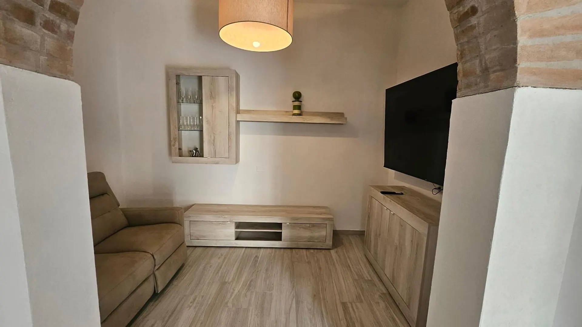 Appartamento Via Roma Castelnuovo D'Elsa 0*,